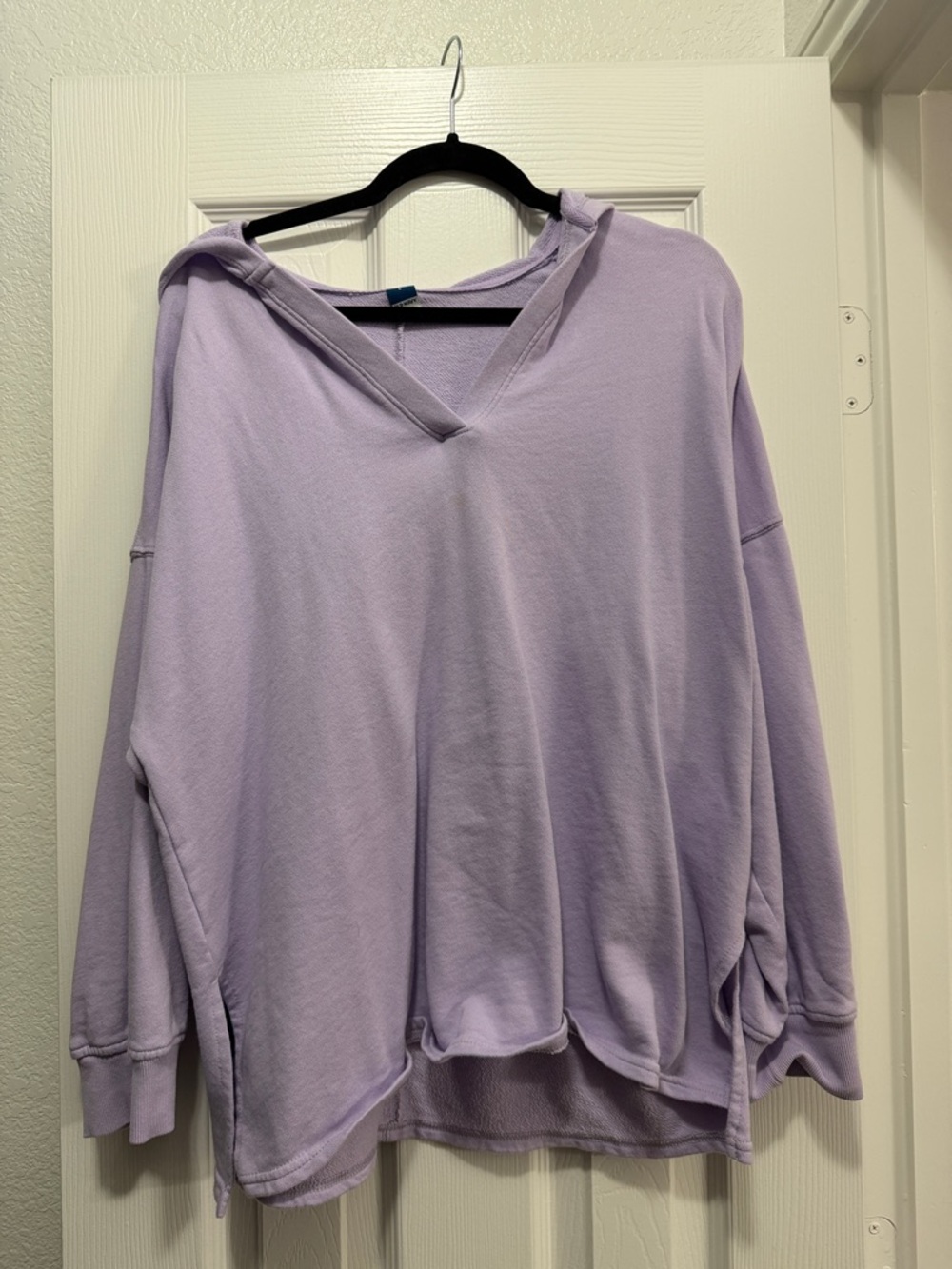 Old Navy Lavender V-Neck Hoodie Pullover